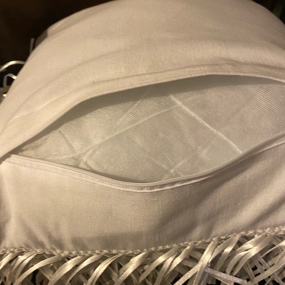 Winter wonderland white (2) Satin ribbon fringe pillows 16” sq & matching throw - Picture 5 of 10